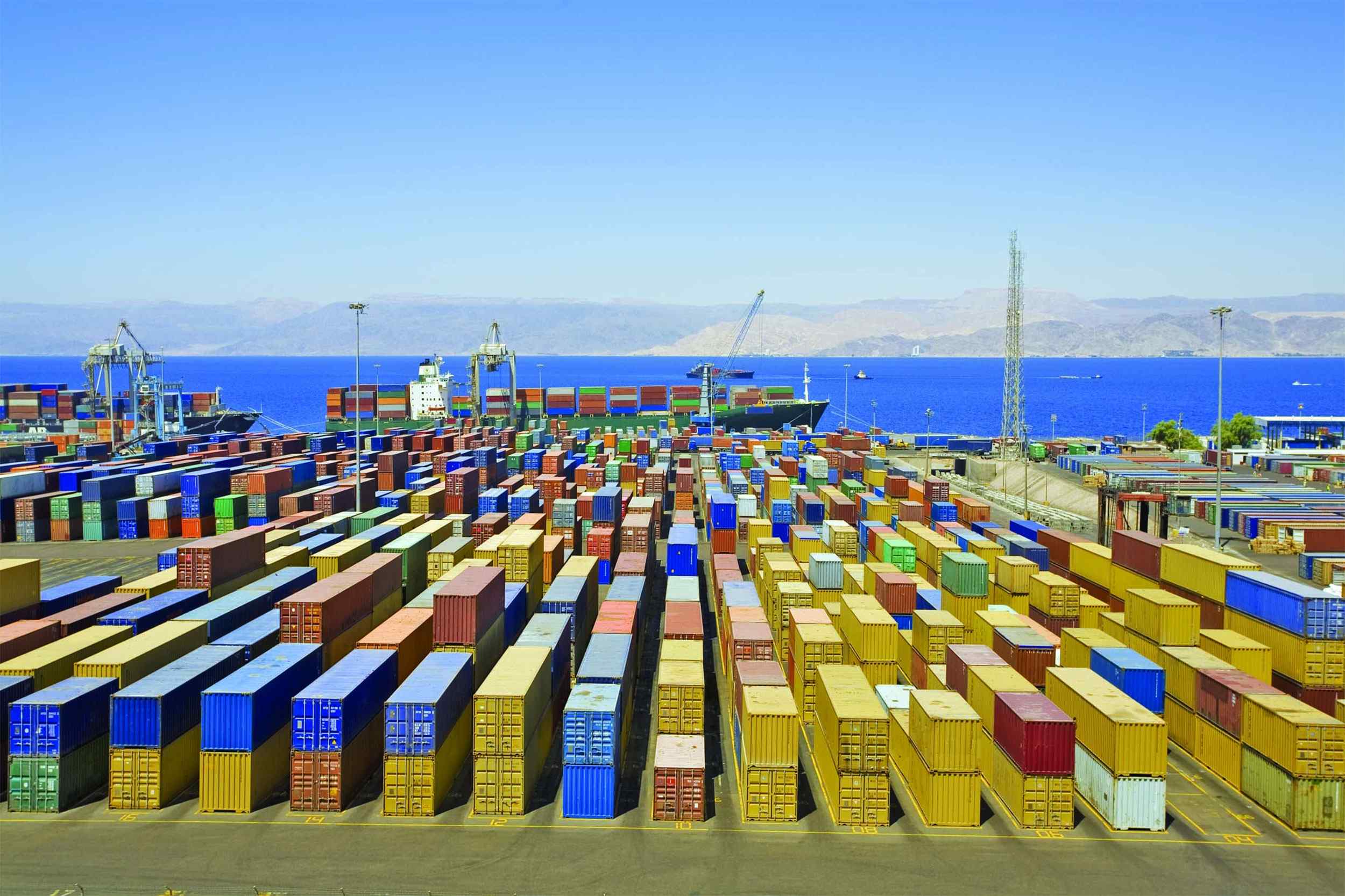 http://domalog.it/wp-content/uploads/2015/09/Harbor-warehouse.jpg